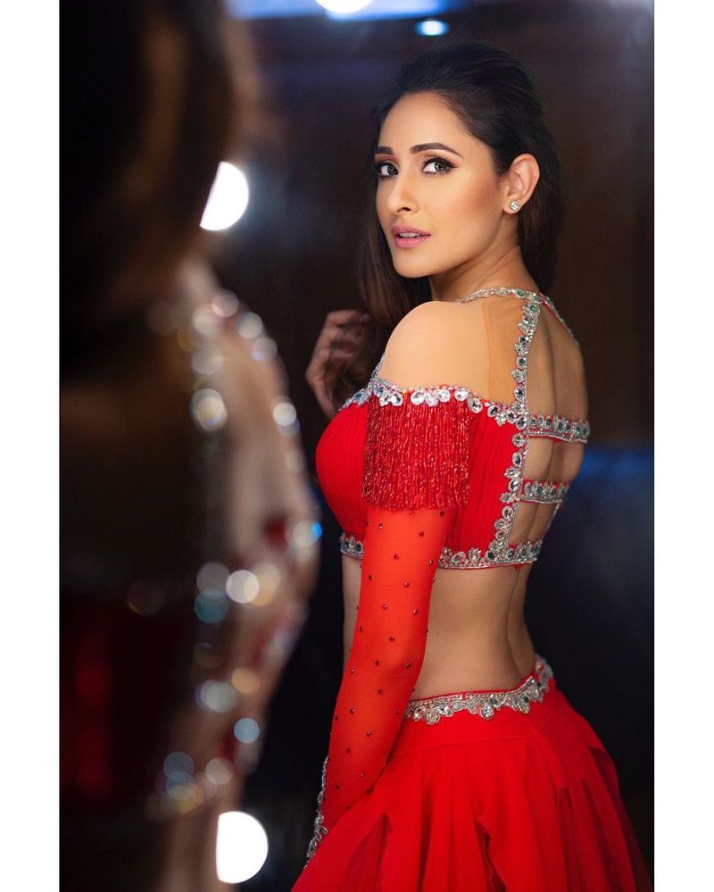 Kanche Fame Tollywood heroine Pragya Jaiswal bikini poses
