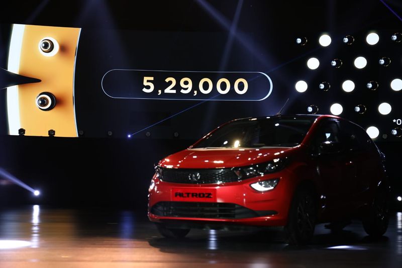Tata altroz car launched India with price starts at 5 29 lakh rupee
