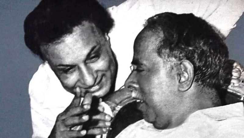 MGR has created a historic record without being as altruistic as DMK - admk with tamizhagam