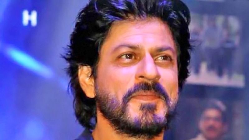 সালটা ২০১২। প্রথমবার যখন কেকেআর ম্যাচ জেতে সেই আনন্দেই পাগল হয়ে গিয়েছিলেন শাহরুখ খান।
