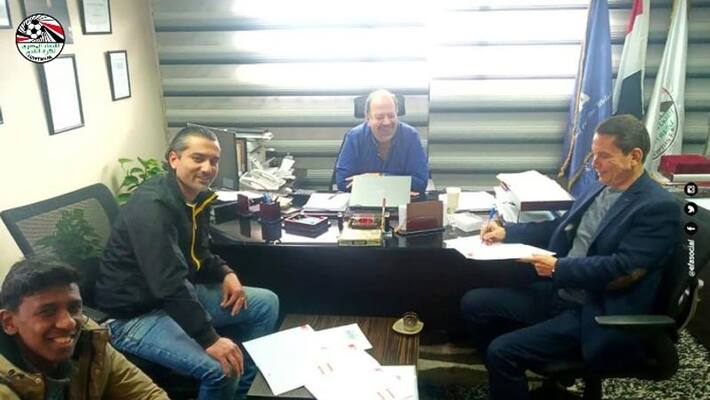 Egyptian club 6th October signs 75 year old player Egyptian club 6th October signs 75 year old player