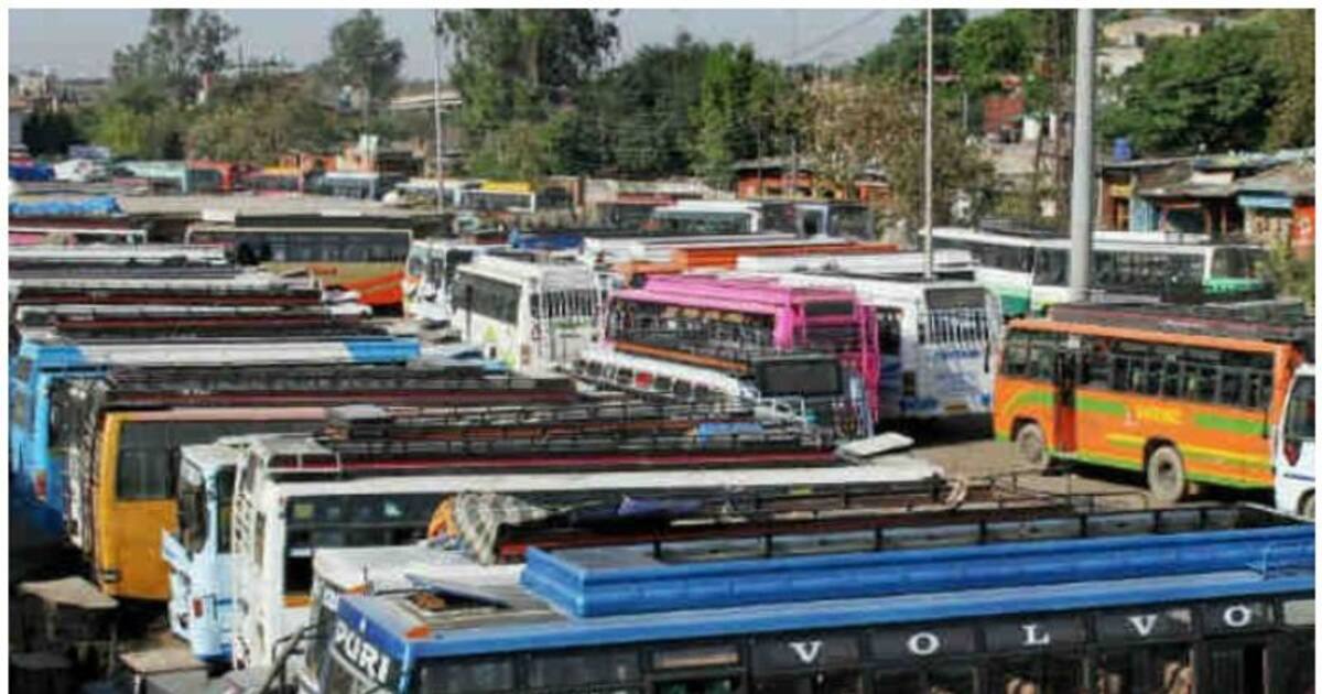 kerala bus strike:7,0000 பஸ்கள் ஸ்ட்ரைக்! கேரளாவில் தனியார் பேருந்து உரிமையாளர்கள் காலவரையற்ற வேலைநிறுத்தம்