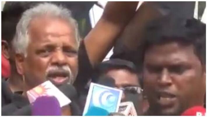 Rajini can no longer live in Tamilnadu ... let's not live ... Periyarists public intimidation Rajini can no longer live in Tamilnadu ... let's not live ... Periyarists public intimidation