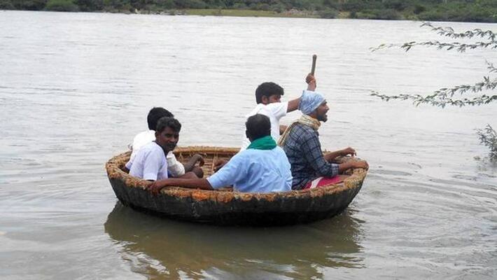 Raft Service Prohibition of During Tinthani Mouneshwar Fair in Yadgir District Raft Service Prohibition of During Tinthani Mouneshwar Fair in Yadgir District