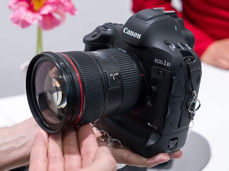 Canon India launches new EOS 1DX Mark III DSLR camera