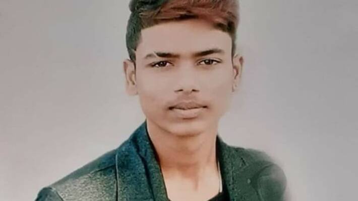 Boy dies mysteriously in a hotel at Kalna Boy dies mysteriously in a hotel at Kalna