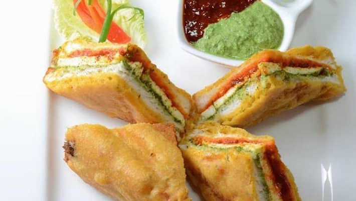 Easy and tasty recipe for Tea time Snacks Paneer Bread Sandwich Easy and tasty recipe for Tea time Snacks Paneer Bread Sandwich