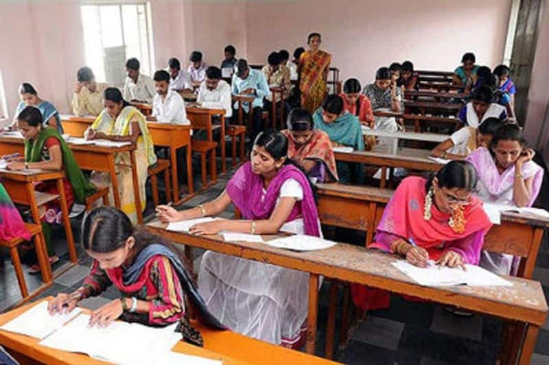 Students in Tamil Nadu do not have jobs in Tamil Nadu .. but jobs for foreign students. Stalin's rage.