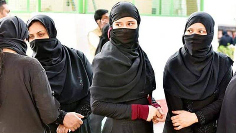 Wearing burqa in Patna college will attract a fine of Rs 250