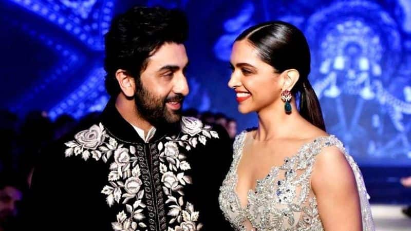 Ranbir Kapoor and Deepika Padukone: Both the stars were considered as one of the cutest couples in Bollywood. But their relationship didn't last long. Their break-up reportedly affected both emotionally.