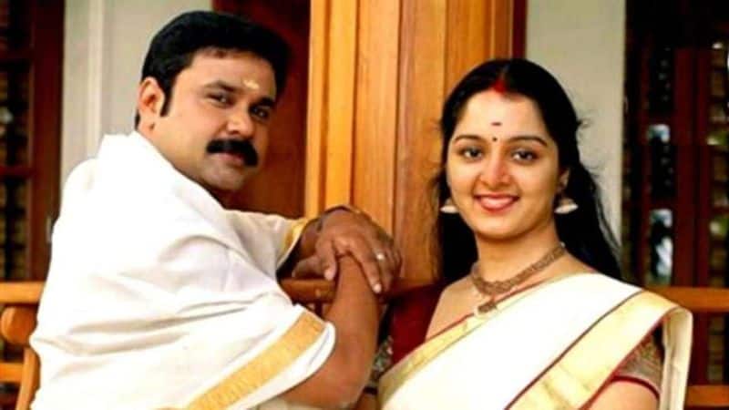 Dileep and Manju Warrier: Though Manju and Dilip parted ways amicably, it was their fans who gave the entire episode an ugly turn. A virtual war erupted between their fans who accused Dilip of having an affair and Manju of being self-centred. They both married in the year 1998 and have a daughter Meenakshi.