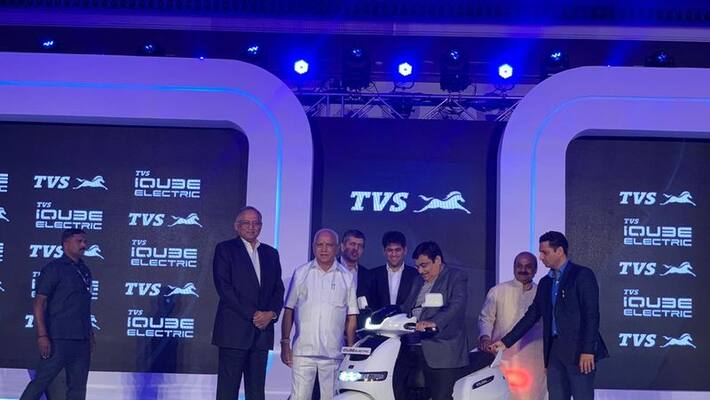 CM B S Yediyurappa transport minister Nitin gadkari inaugurated TVS iQube Electric scooter CM B S Yediyurappa transport minister Nitin gadkari inaugurated TVS iQube Electric scooter