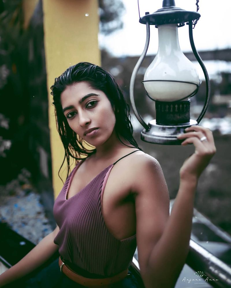 Bigg Boss Bipolar Mastani in Hot Look