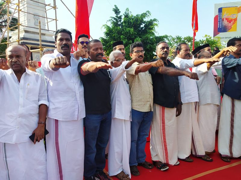 huge participation of people in LDF lead Human chain in Kerala against CAA