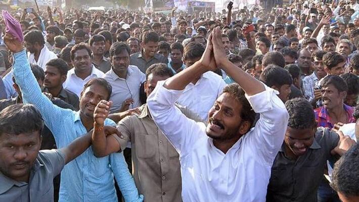 andra pradesh chief minister jegan mohan plan to village tour for meet public regarding his welfare andra pradesh chief minister jegan mohan plan to village tour for meet public regarding his welfare
