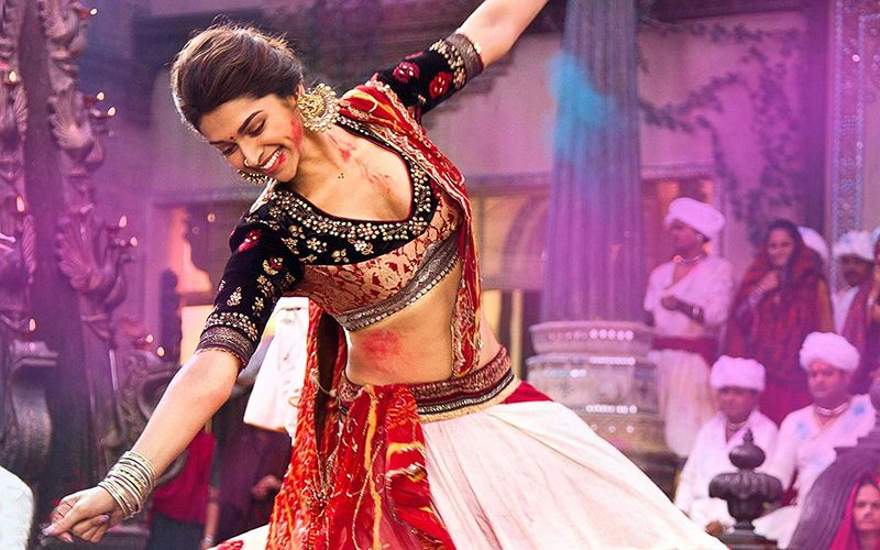 Bollywood Deepika Padukone Nailed it in these 10 looks