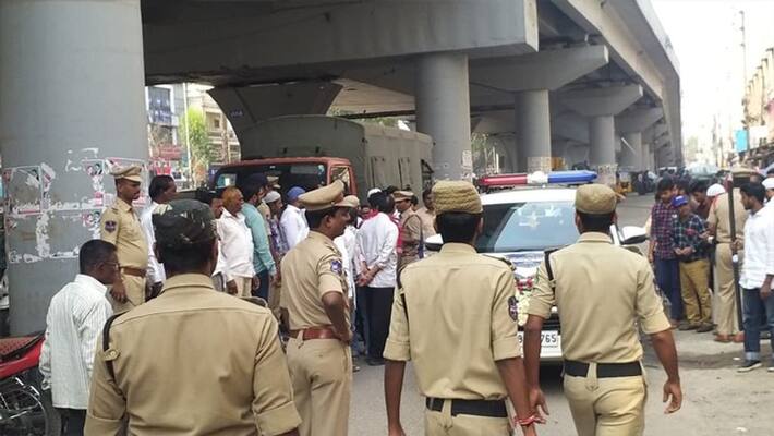 Bhim Army Chief arrested by Hyderabad Police and sent back to Delhi kpm Bhim Army Chief arrested by Hyderabad Police and sent back to Delhi kpm