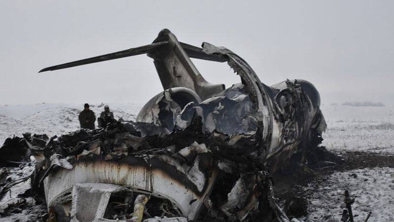 US plane crashes...83 people killed