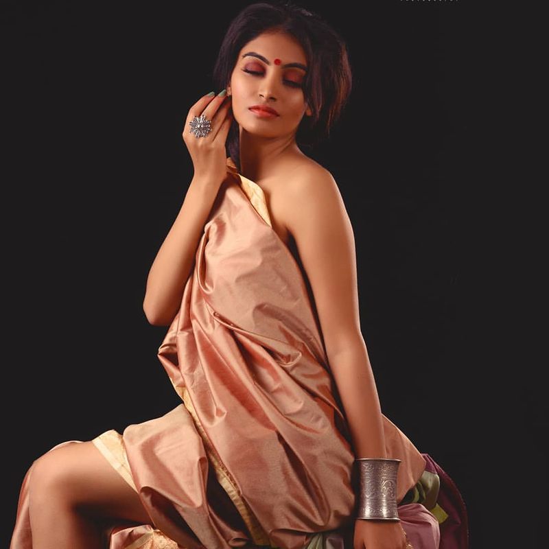 Kannada Actress Shama Taj Hotness Over Loaded Photos