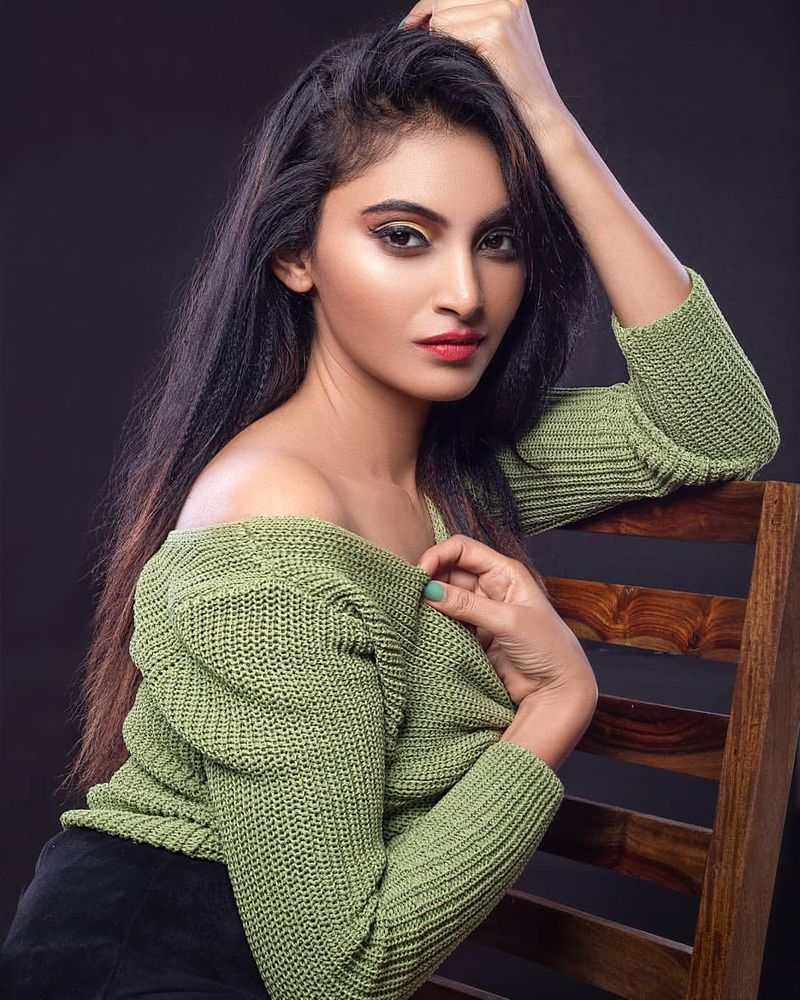 Kannada Actress Shama Taj Hotness Over Loaded Photos