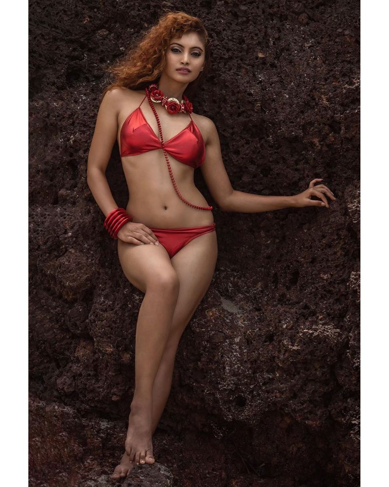 Kannada Actress Shama Taj Hotness Over Loaded Photos