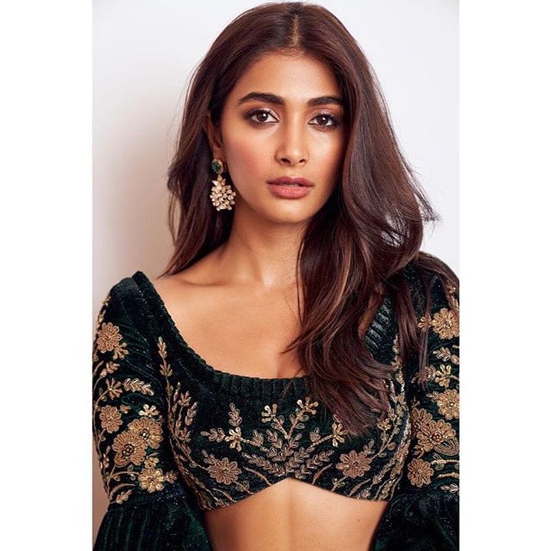 Star Heorine Pooja Hegde Latest Photos