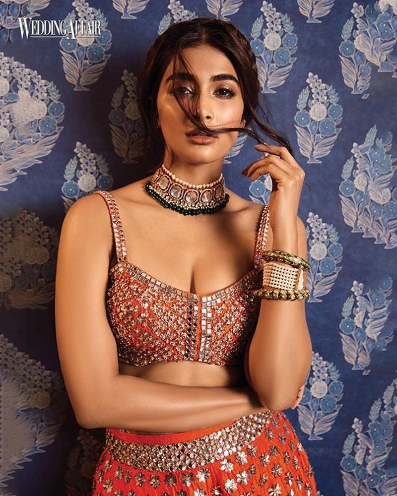 Star Heorine Pooja Hegde Latest Photos
