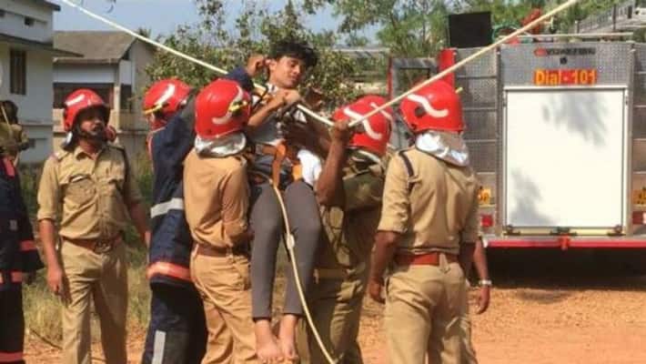fire and rescue team conducted mock drill in school fire and rescue team conducted mock drill in school