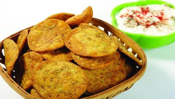 Easy and tasty recipe for Tea time Snacks Basan Papdi Easy and tasty recipe for Tea time Snacks Basan Papdi