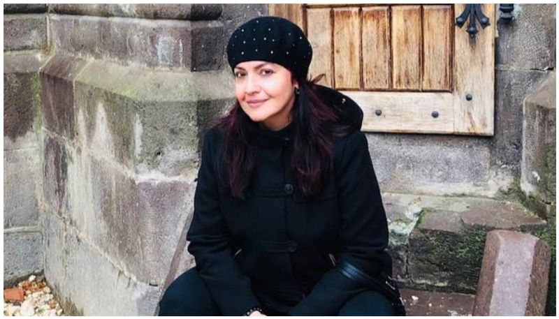 Pooja Bhatt was upset over Soni Razdan's relationship with Mahesh Bhatt BAD