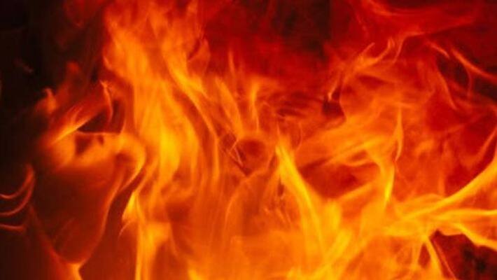 Fire breaks out in a plastic godown at Anandapur Fire breaks out in a plastic godown at Anandapur
