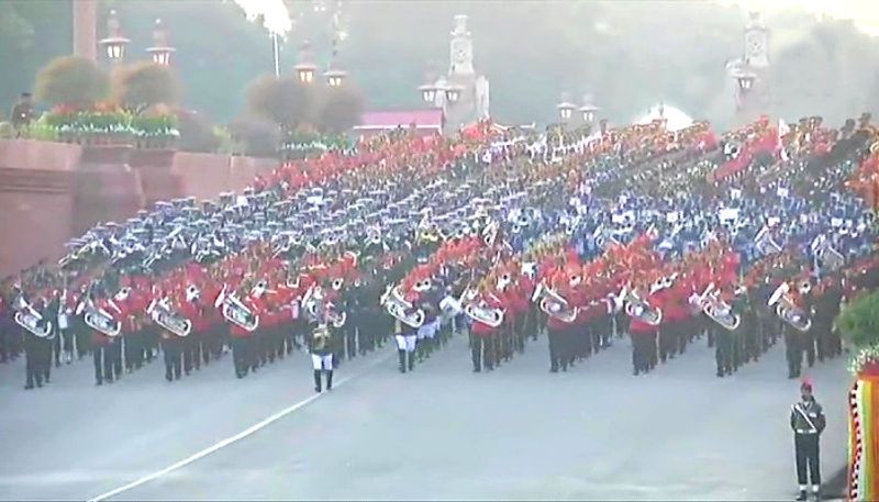 ১৯৫০ সালে এই অনুষ্ঠানটি শুরু হয়, ভারতীয় সেনাবাহিনীর মেজর রবার্টস-এর হাত ধরে