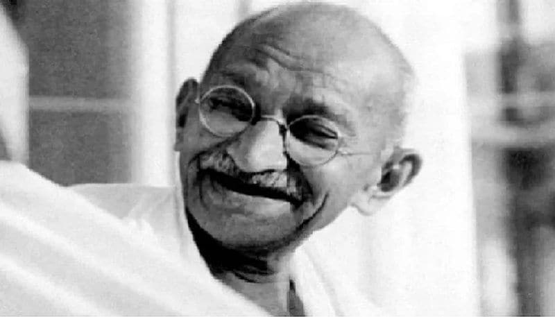 Mahatma Gandhi's gold-plated glasses to be auctioned in UK