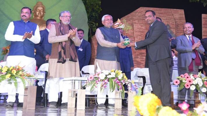Buddhist Festival 2020 Nitish Kumar visited Bodh Gaya with many veteran leaders of JDU kpm Buddhist Festival 2020 Nitish Kumar visited Bodh Gaya with many veteran leaders of JDU kpm