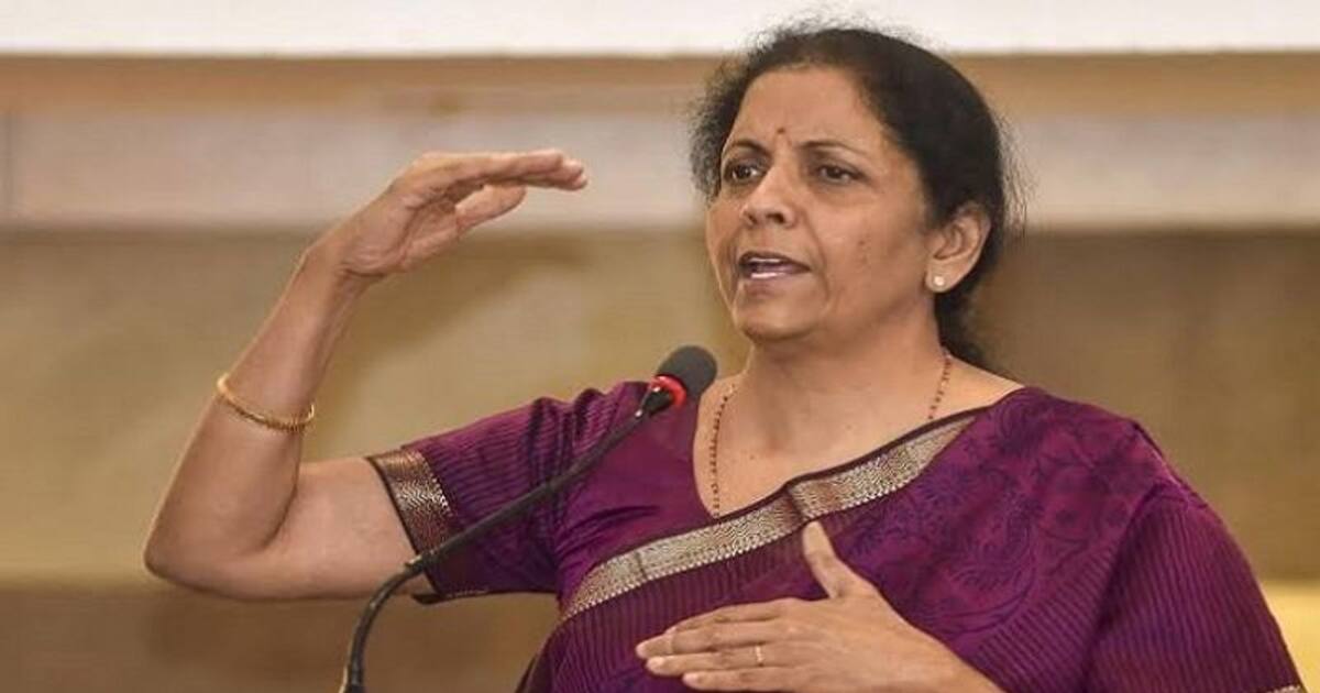 Fuel price rise : கவலையாத்தான் இருக்கு; பார்த்துட்டு சும்மா இருக்கமாட்டோம்: நிர்மலா சீதாராமன்