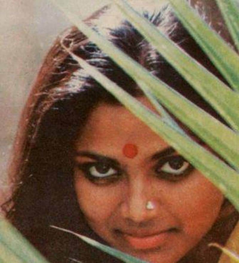 Kannada Actress Saritha unseen photo gallery