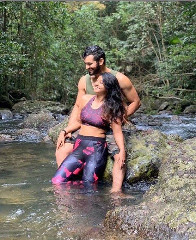 Sandalwood actress aindrita rai photo gallery