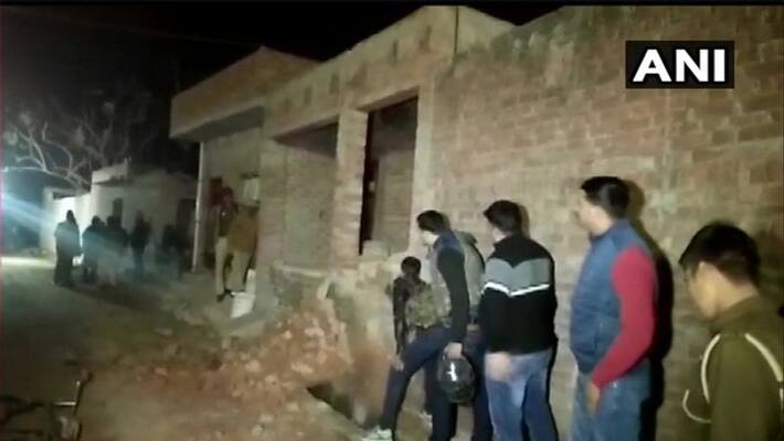 Wife Of UP Hostage-Taker Stoned To Death After Cops Kill Him Wife Of UP Hostage-Taker Stoned To Death After Cops Kill Him