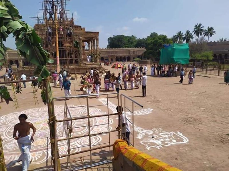 tanjore temple kumbabishekam photos goes viral