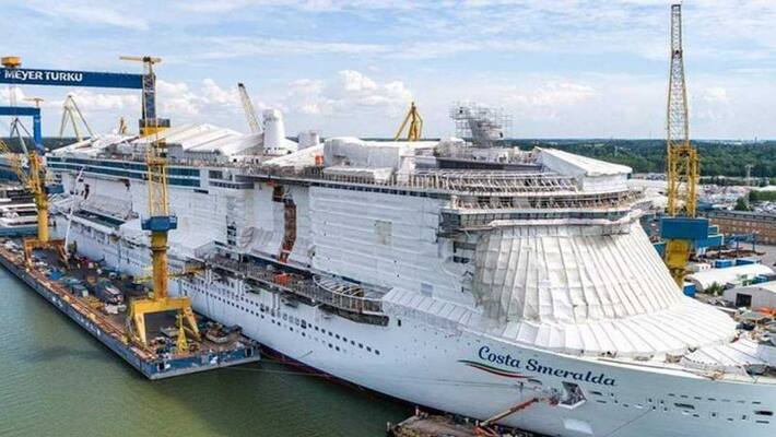 China ship parking in Sri Lanka Hambantota port can spy India including tamil China ship parking in Sri Lanka Hambantota port can spy India including tamil