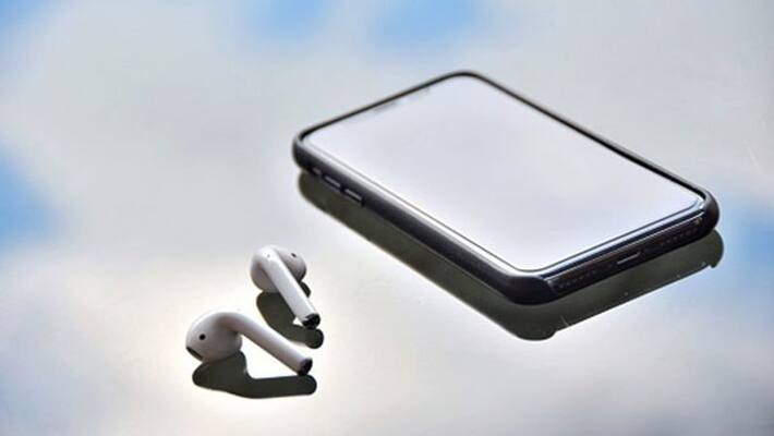 AirPods to introduce new safety feature may alert users about danger Here s how gcw AirPods to introduce new safety feature may alert users about danger Here s how gcw