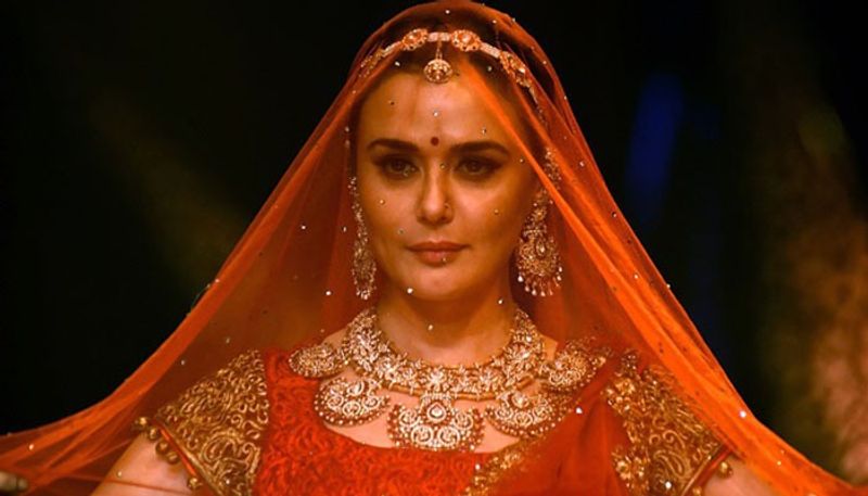 Aamir Khan and Preity Zinta married secretly controversy BJC