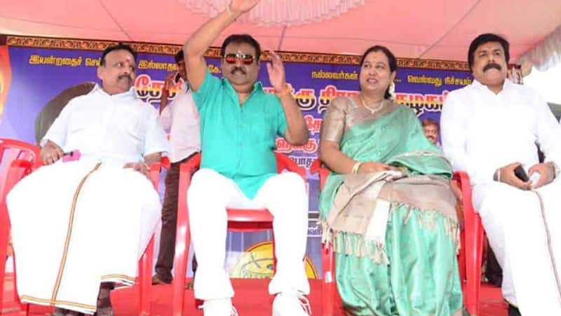 Ready to give MP seat for Vijaykanth only!: Eps puts check for Premalatha