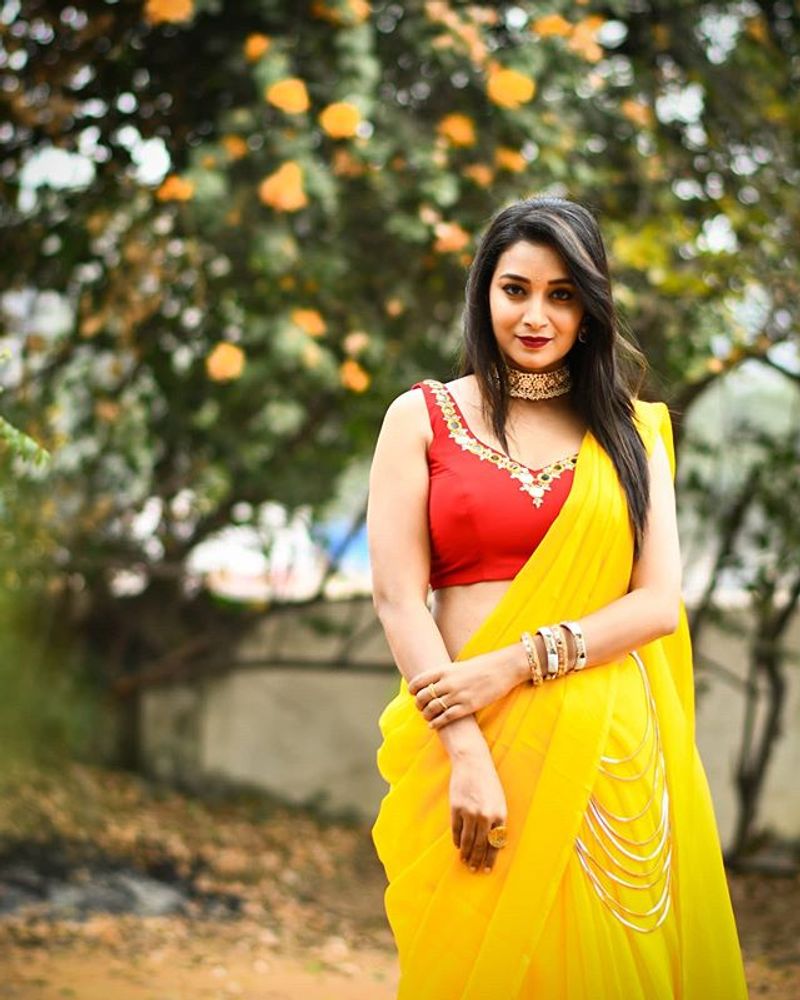Bigg Boss Fame Bhanu sree Latest Hot Photos