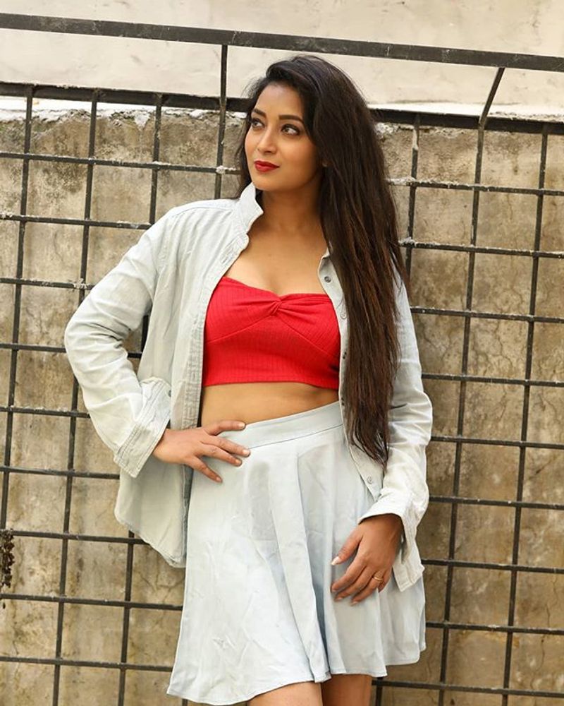 Bigg Boss Fame Bhanu sree Latest Hot Photos
