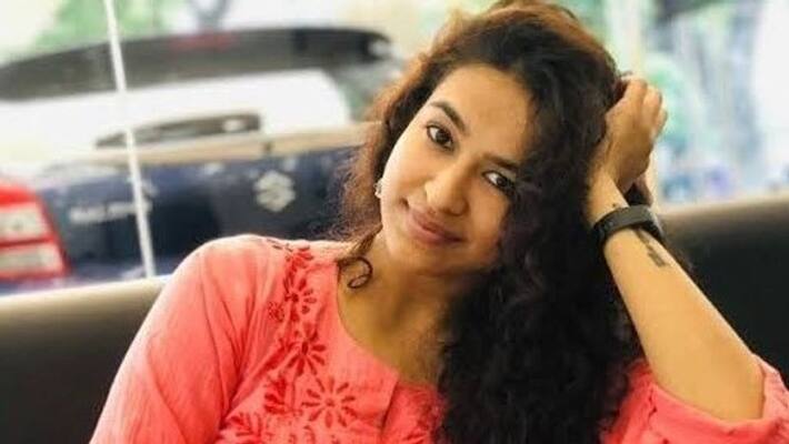 Actress Misha Ghoshal Very poor Condition In Film Industry After Rejected Ajith Movie Actress Misha Ghoshal Very poor Condition In Film Industry After Rejected Ajith Movie
