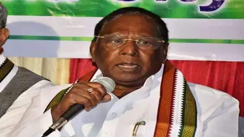 Puducherry Chief Minister announces 252 projects .