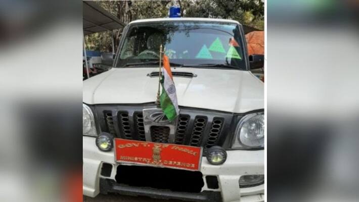 Police arrested drug smugglers in Kolkata Police arrested drug smugglers in Kolkata