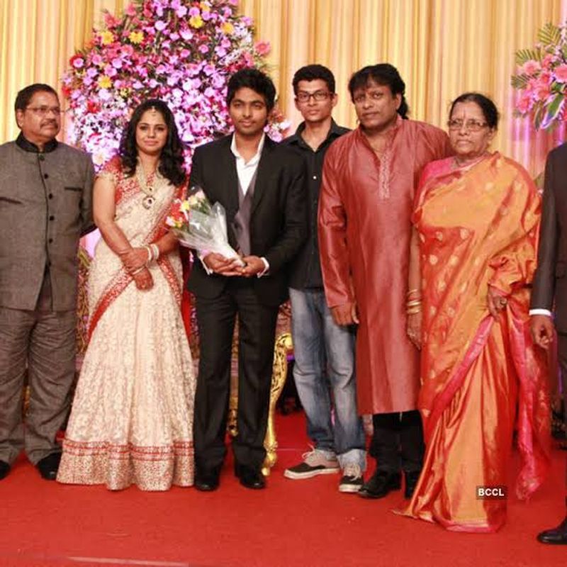 gv prakash and sainthavi marri