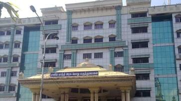 Woman came for heart treatment had her right hand removed in Rajiv Gandhi Govt Hospital sgb Woman came for heart treatment had her right hand removed in Rajiv Gandhi Govt Hospital sgb